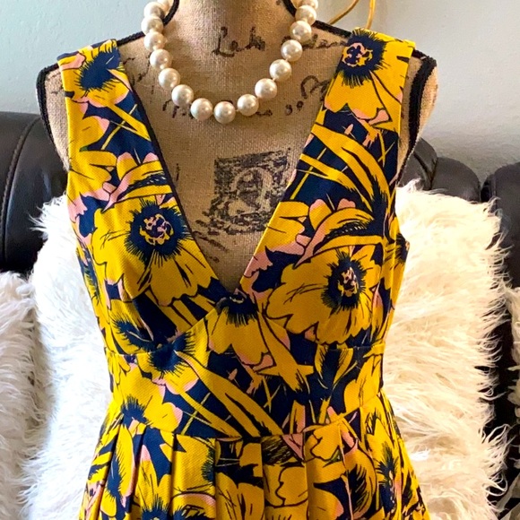 J.crew dress - Picture 2 of 6